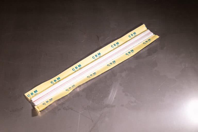 Image of Keraamiset juurituet alumiiniteipillä